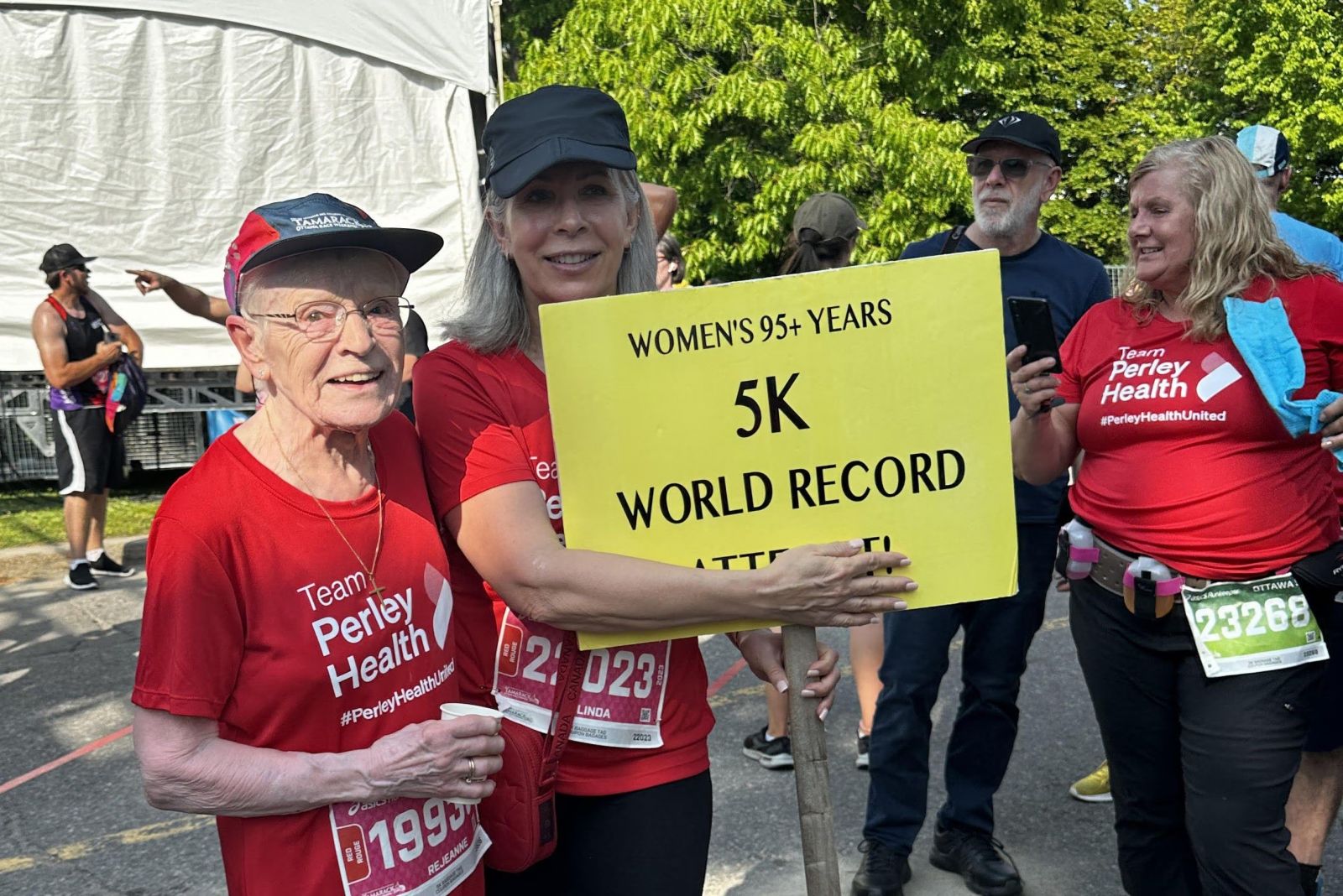 Mulher de Ottawa, de 96 anos, quebra recorde mundial de corrida de 5 km