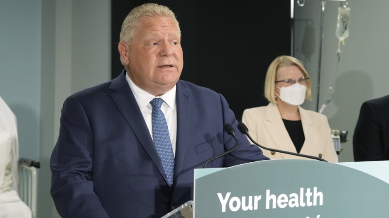 Ontário vai recrutar profissionais de saúde de outras províncias a partir de fevereiro, anuncia Doug Ford