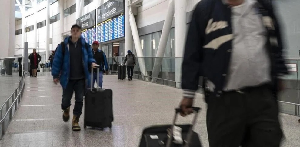 Aeroporto de Toronto: 10.000 novas contratações e melhor tecnologia melhoraram serviços, garante GTAA