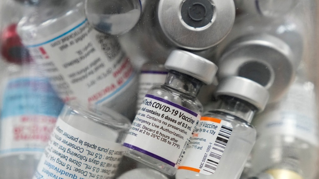 Health Canada aprova nova vacina contra a COVID-19 da Pfizer