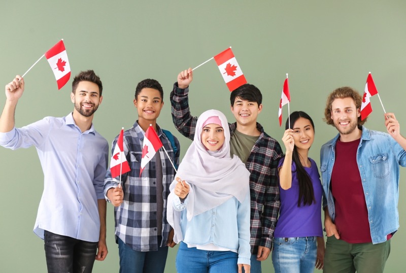Permissão de estudo no Canadá: quase 1 em cada 4 estudantes internacionais não se matriculou em instituições de ensino