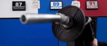 Preços da gasolina devem cair 11 centavos no domingo