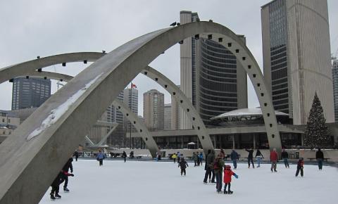 Toronto descarta reservas online para patinação de lazer